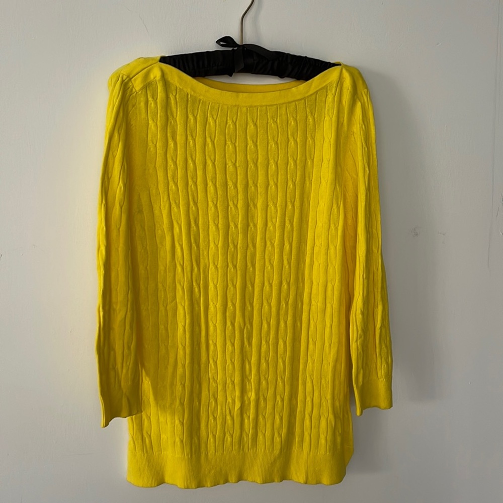 Gap Light Sweater NWOT
